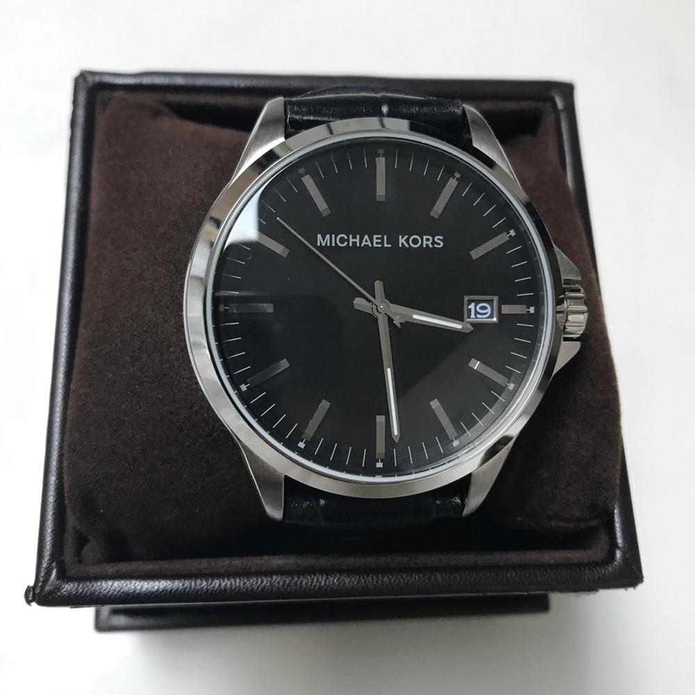 It was a gift & I'm not found of Michael Kors